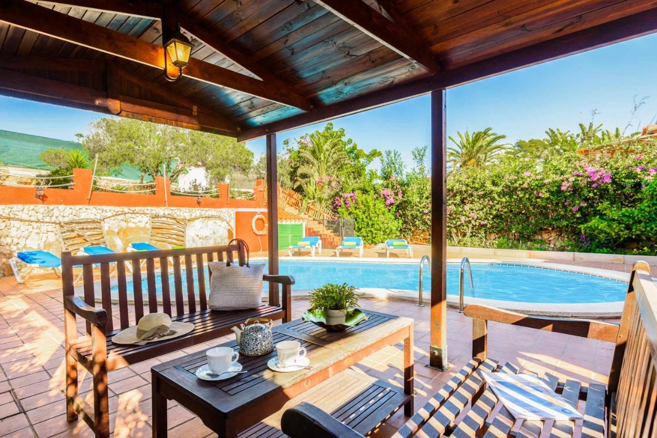 Villa Paula Cala En Porter  Exterior photo